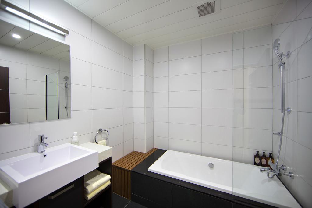 Sky Park Happo Apartments Hakuba Exterior foto