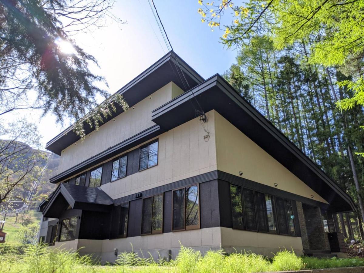 Sky Park Happo Apartments Hakuba Exterior foto